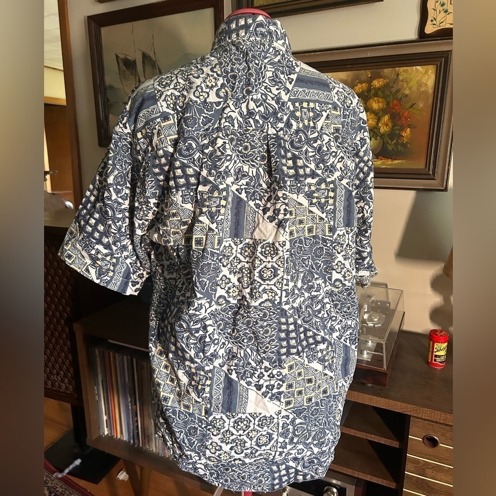 Vintage Gant Abstract Design Button Down Shirt Large - Picture 2 of 5
